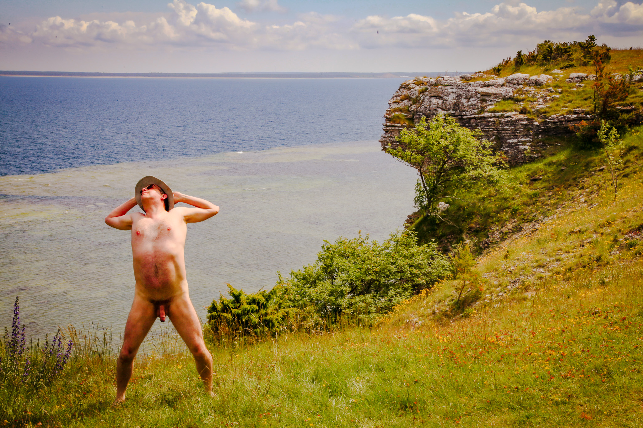 Stark naked man on Gotland showing his genitals
